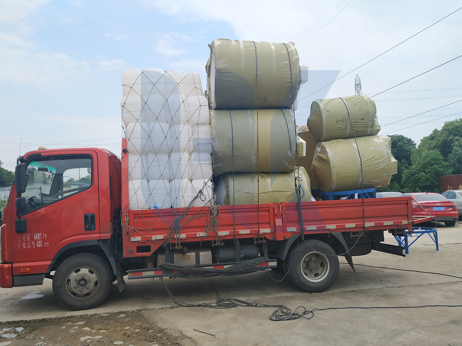 HK-遼寧沈陽(yáng)水肥一體化項(xiàng)目-1500L液態(tài)肥攪拌桶、施肥罐